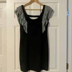 Flirty dress PERFECT FOR NYE! 🎉